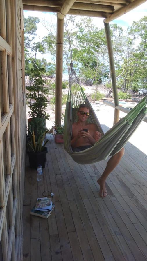 Hostel Villa Luz Beach Tintipan Island Eksteriør bilde
