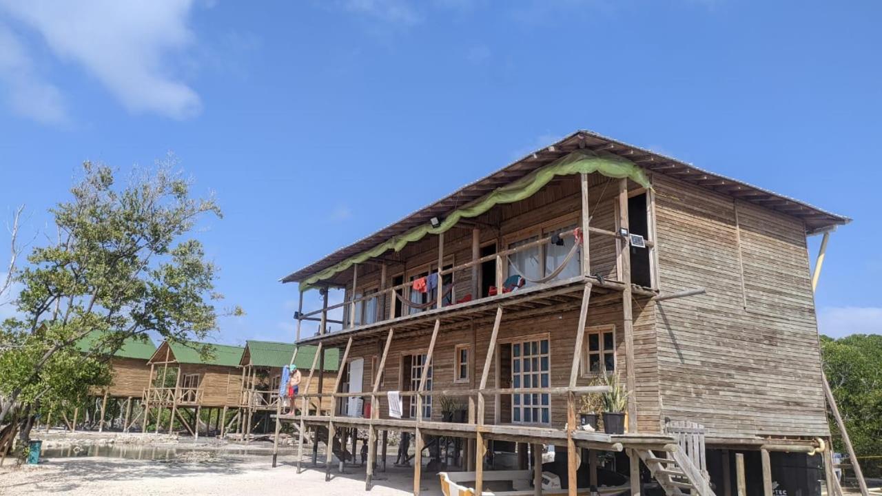 Hostel Villa Luz Beach Tintipan Island Eksteriør bilde