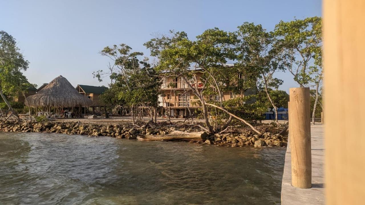 Hostel Villa Luz Beach Tintipan Island Eksteriør bilde