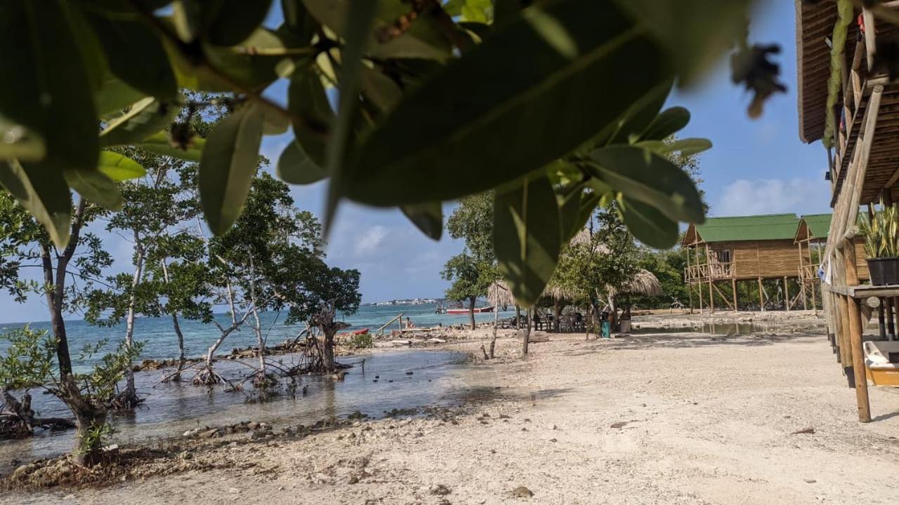 Hostel Villa Luz Beach Tintipan Island Eksteriør bilde